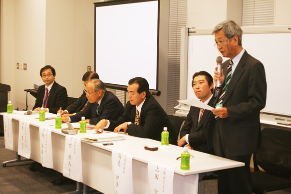 上田学京都女子大教授より英国での株式会社立学校の状況を聞く